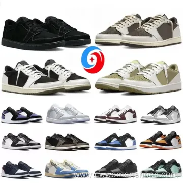 Retro 3s Designer Sneakers with Logo
